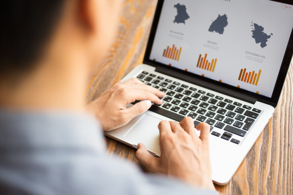 Paid traffic campaign dashboard showing ad performance metrics